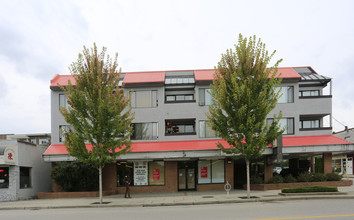 308 Cedar St in New Westminster, BC - Building Photo - Building Photo