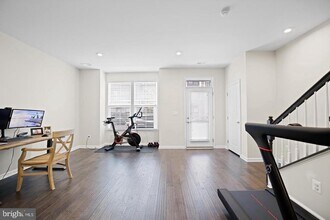 22255 Sims Terrace in Ashburn, VA - Building Photo - Building Photo