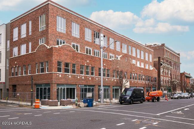 527 Bangs Ave in Asbury Park, NJ - Foto de edificio