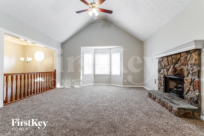 6403 Flat Rock Dr in Flowery Branch, GA - Foto de edificio - Building Photo