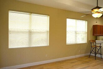 1911 Sterling Glen Ct in Sun City Center, FL - Building Photo - Building Photo