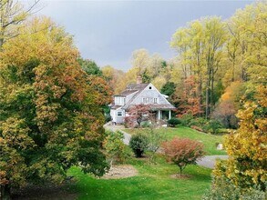 95 Rockland Rd in Sparkill, NY - Building Photo - Building Photo