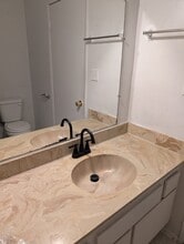 1192 Mitchell Ave, Unit 114 in Tustin, CA - Building Photo - Building Photo