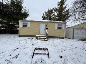 636 Wampler Ave in Dayton, OH - Building Photo