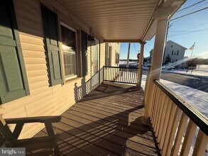 806 Eldridges Hill Rd in Harrisonville, NJ - Building Photo - Building Photo