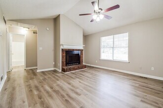 23 Park Ave W in Dallas, GA - Building Photo - Building Photo