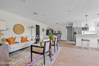 1108 Vineland St in Cocoa, FL - Building Photo - Building Photo