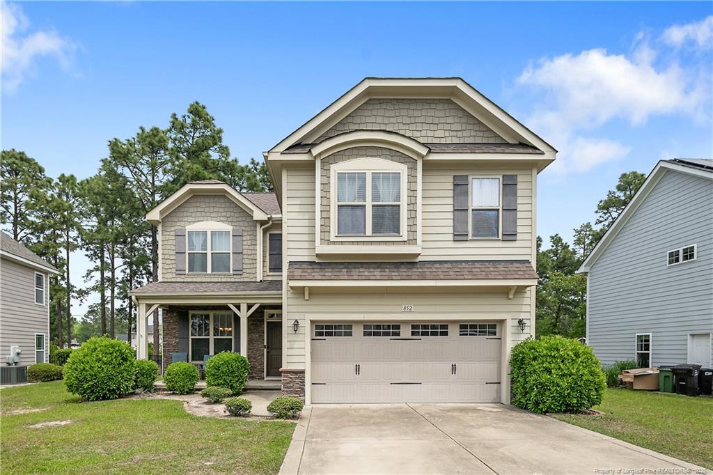 852 Micahs Way N in Spring Lake, NC - Building Photo