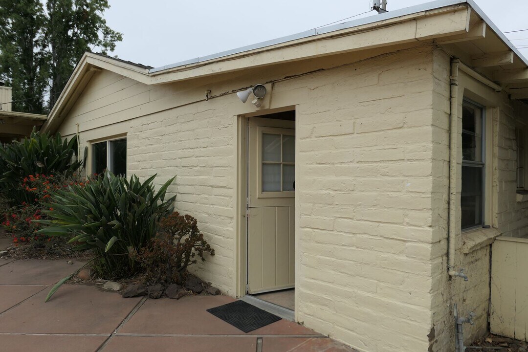 164 Amesti Rd in Watsonville, CA - Building Photo