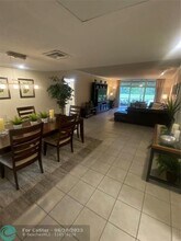4007 N Cypress Dr in Pompano Beach, FL - Building Photo - Building Photo