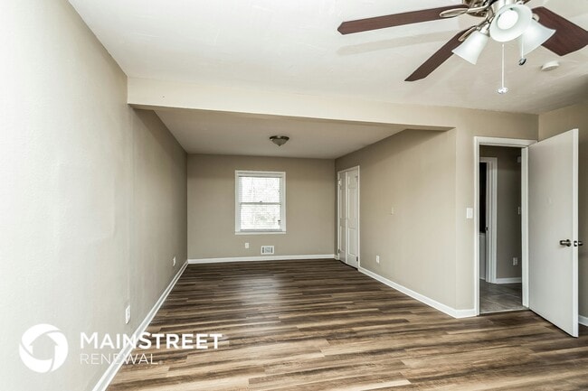 3835 Sunny Hill Dr in Loganville, GA - Foto de edificio - Building Photo