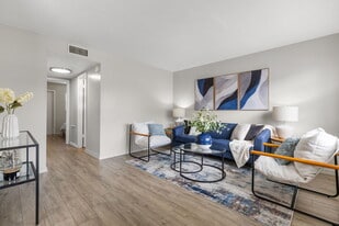 Park 29 Apartments in Pinellas Park, FL - Building Photo