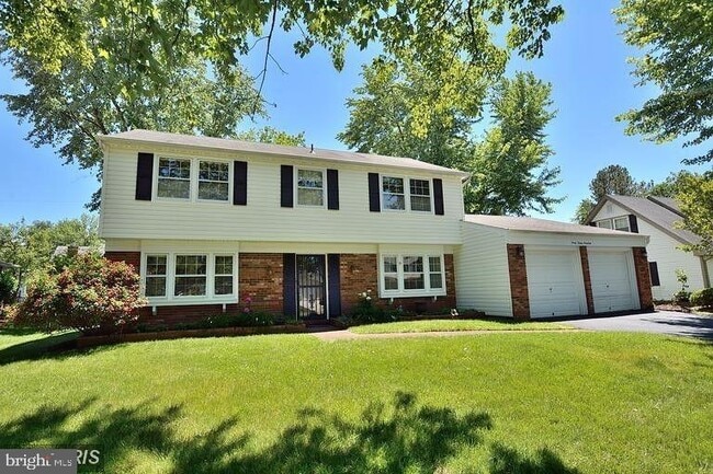 property at 4319 Pergate Ln
