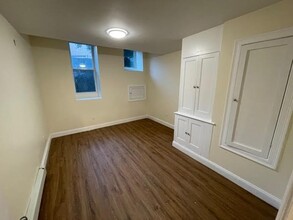 338 Tappan St in Brookline, MA - Building Photo - Building Photo