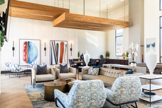 The Pointe at West Point in West Point, UT - Foto de edificio - Interior Photo