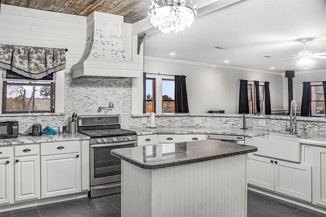 17221 Steger Ln in Manor, TX - Building Photo - Building Photo