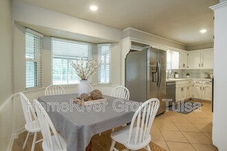 705 Meadowood Dr in Broken Arrow, OK - Building Photo - Building Photo