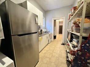 145 Grant Ave in Hamilton, ON - Building Photo - Building Photo