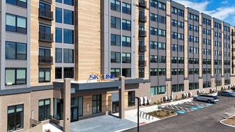 Skyline On Stokes in Cleveland, OH - Building Photo