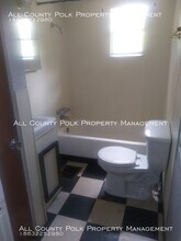 2430 Tanglewood St-Unit -4 in Lakeland, FL - Building Photo - Building Photo