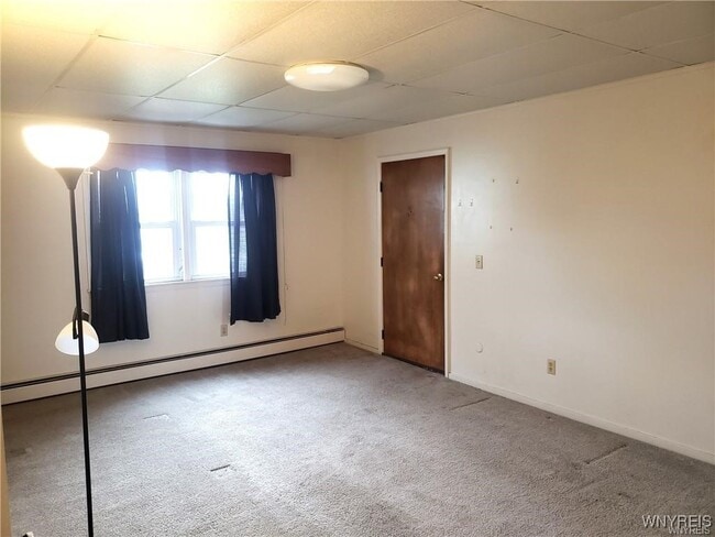 10 Washington St in Middleport, NY - Building Photo - Building Photo