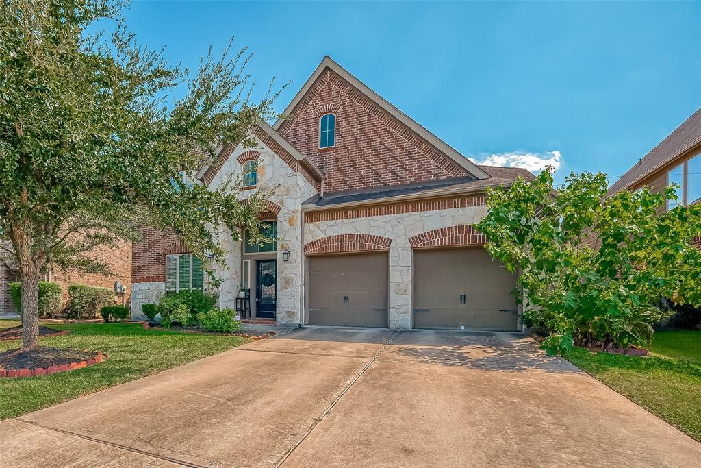 12604 Floral Park Ln in Pearland, TX - Foto de edificio