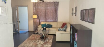 609 NE 13th Ave in Fort Lauderdale, FL - Building Photo - Building Photo