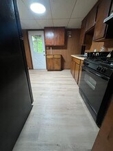 428 Genet St-Unit -Left in Scranton, PA - Foto de edificio - Building Photo