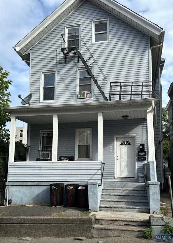 109 Fair St in Paterson, NJ - Building Photo - Building Photo