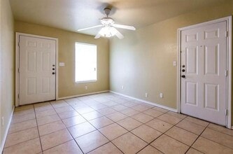 5016 Nell St in Fort Worth, TX - Building Photo - Building Photo