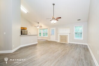 408 Fawnbrook Ln in Gastonia, NC - Building Photo - Building Photo