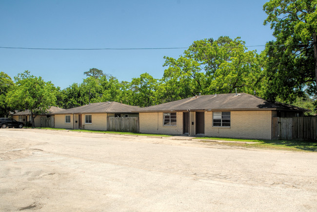 Park Place Apartments in Dickinson, TX - Foto de edificio - Building Photo