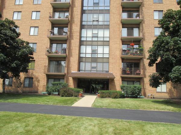 1727 W Crystal Ln, Unit 601 Photo