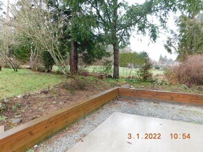 1150 Burlingame Rd in Mount Vernon, WA - Building Photo - Building Photo