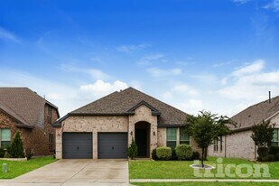 608 Cherry Hill Rd in Red Oak, TX - Building Photo