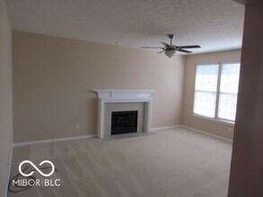 13951 Avalon Blvd in Fishers, IN - Building Photo - Building Photo