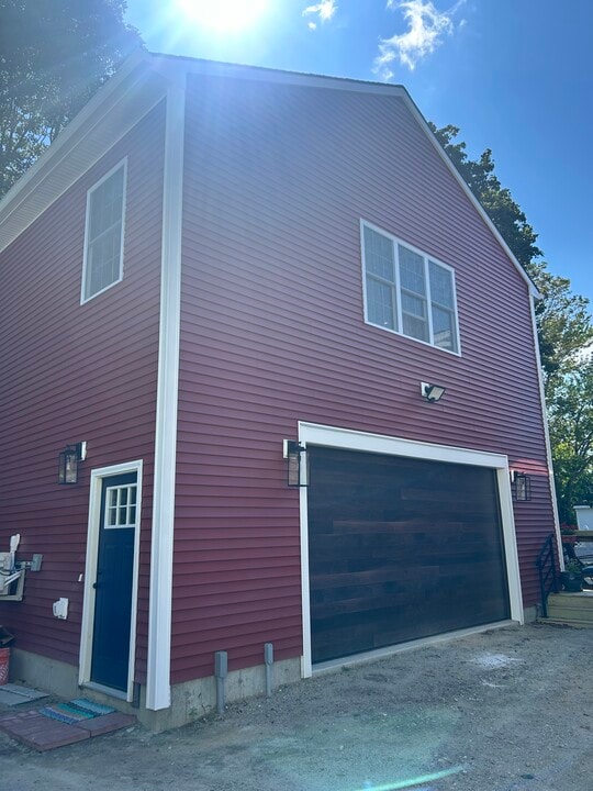 125 Middle Street Ext, Unit 1 in Saco, ME - Building Photo