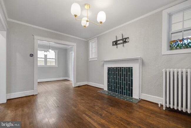 5123 Crittenden St in Hyattsville, MD - Building Photo - Building Photo