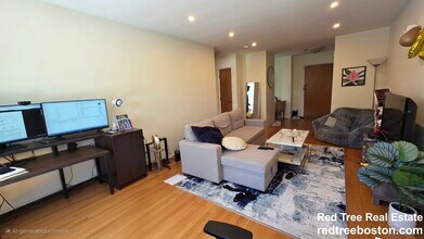 29 Vernon St, Unit 409 in Brookline, MA - Building Photo - Building Photo