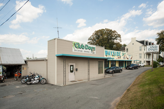 Wayside Apartments in Frederick, MD - Building Photo - Building Photo