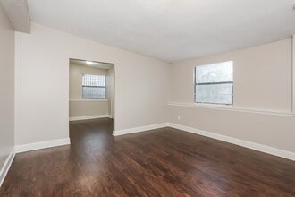 2611 Lowes Pl in Jacksonville, FL - Foto de edificio - Building Photo