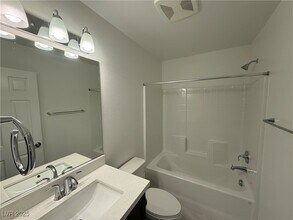 508 Ylang Pl in Henderson, NV - Building Photo - Building Photo