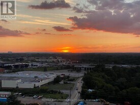 65 Speers Rd in Oakville, ON - Building Photo