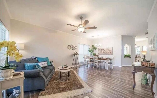 217 Corsica Dr in Cibolo, TX - Building Photo - Building Photo