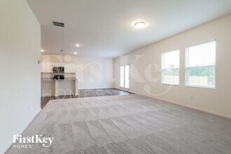 135 Knightsbridge Ln in Winder, GA - Foto de edificio - Building Photo
