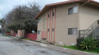 Berkley Apartments in Pomona, CA - Building Photo - Building Photo