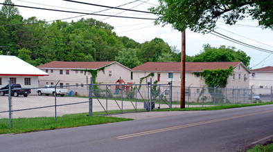 Eagles Crossing in Maryville, TN - Building Photo - Building Photo