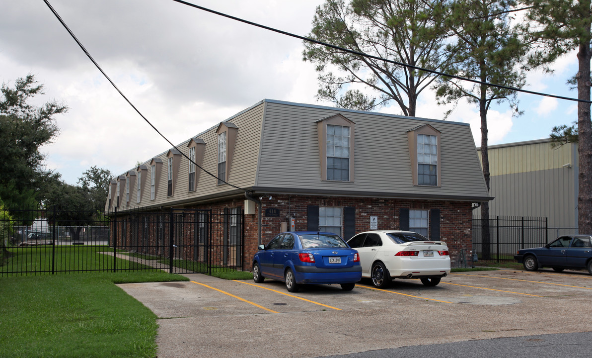410 27th St in Gretna, LA - Foto de edificio