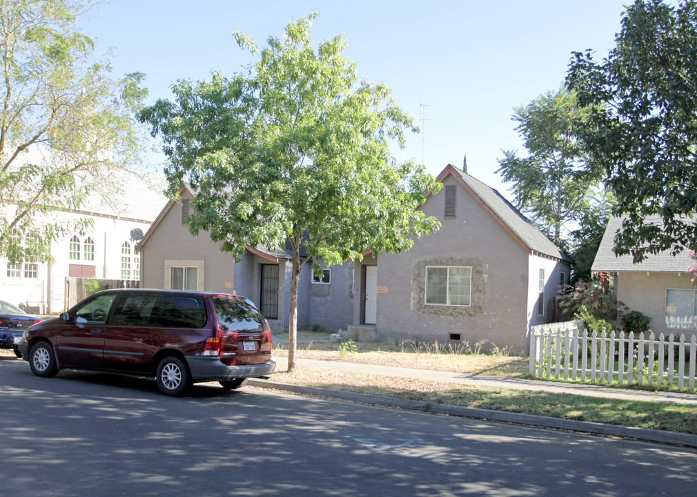 722 2nd St in Modesto, CA - Building Photo