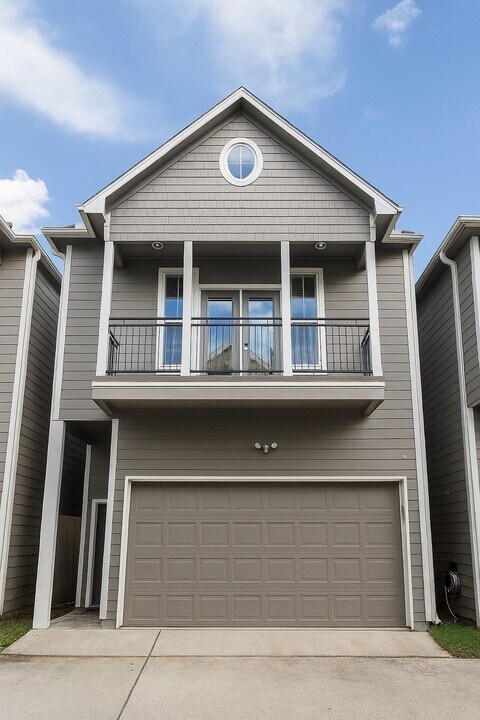 902 W 20th St in Houston, TX - Foto de edificio